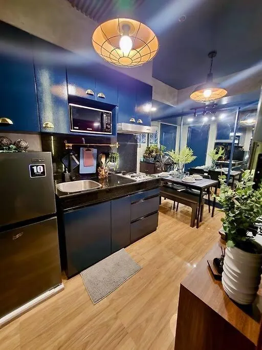 Azure Staycation By Solace Peak 2Br Manila